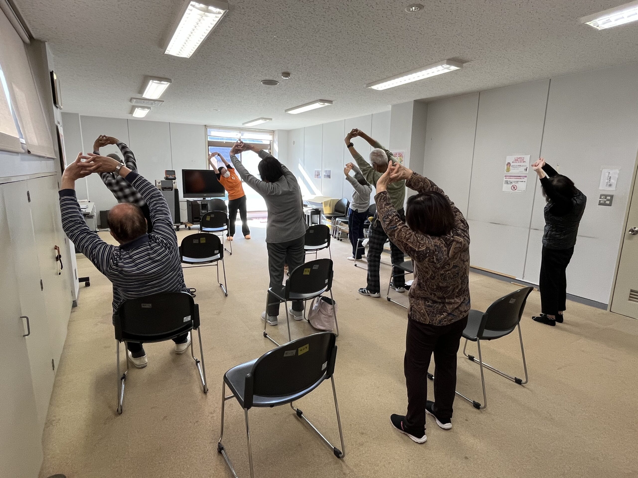 たった30分で変わる体と心 〜新倉福祉センターに広がった、笑顔があふれるブレイン体操体験会〜 ブレイントレーナー大郷美紀さん