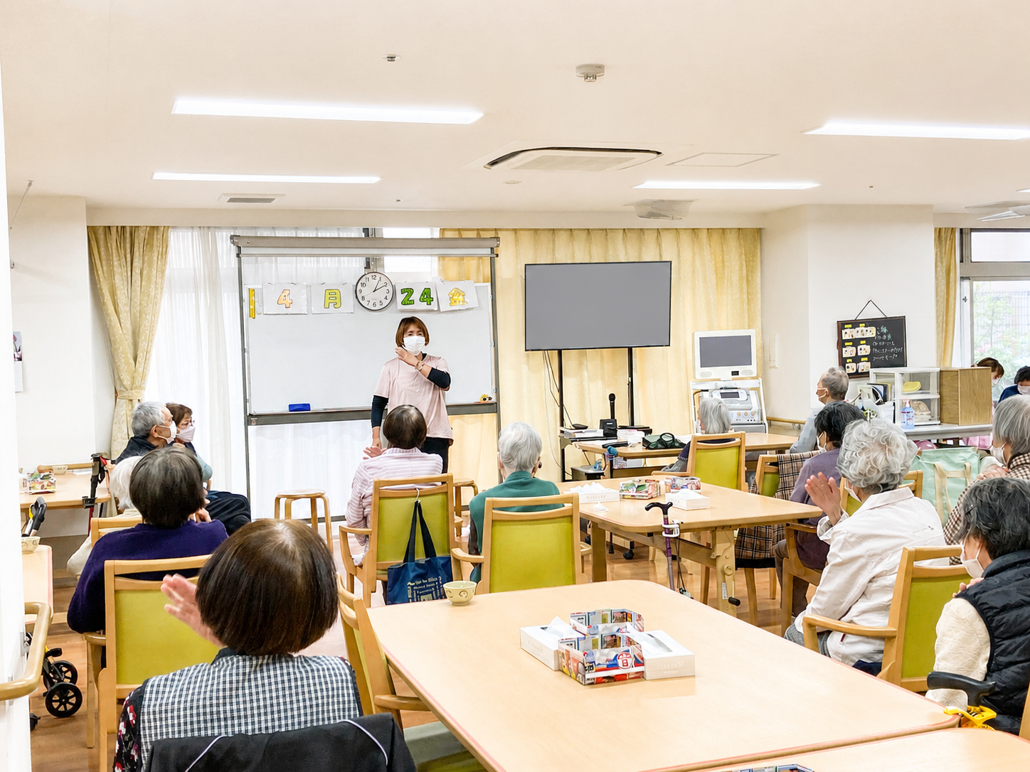 歌とブレイン体操で心を元気に 〜希望を届ける古川園江ブレイントレーナーのHBC〜