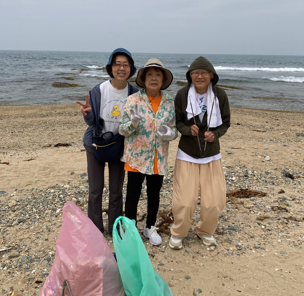 海を守る一歩が未来を守る力になる ～高須のブレイントレーナー3人の想いがつないだ福岡県の芦屋海岸でクリーンアップ～